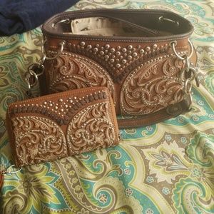 Gorgeous purse and wallet set